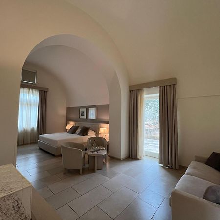 Hotel Histò San Pietro Sul Mar Piccolo Taranto Esterno foto