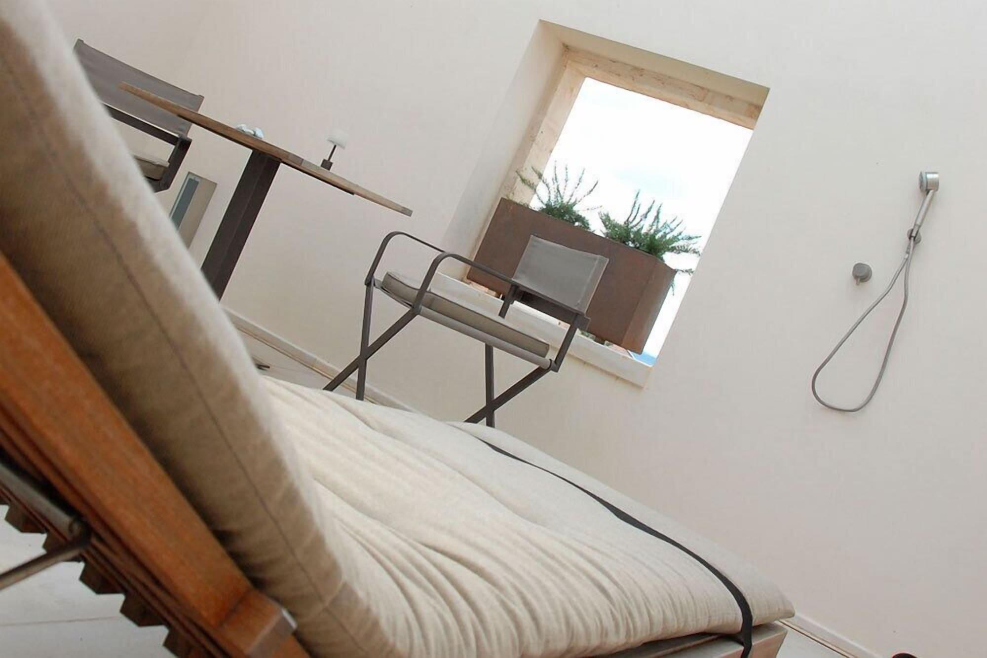 Hotel Histò San Pietro Sul Mar Piccolo Taranto Esterno foto