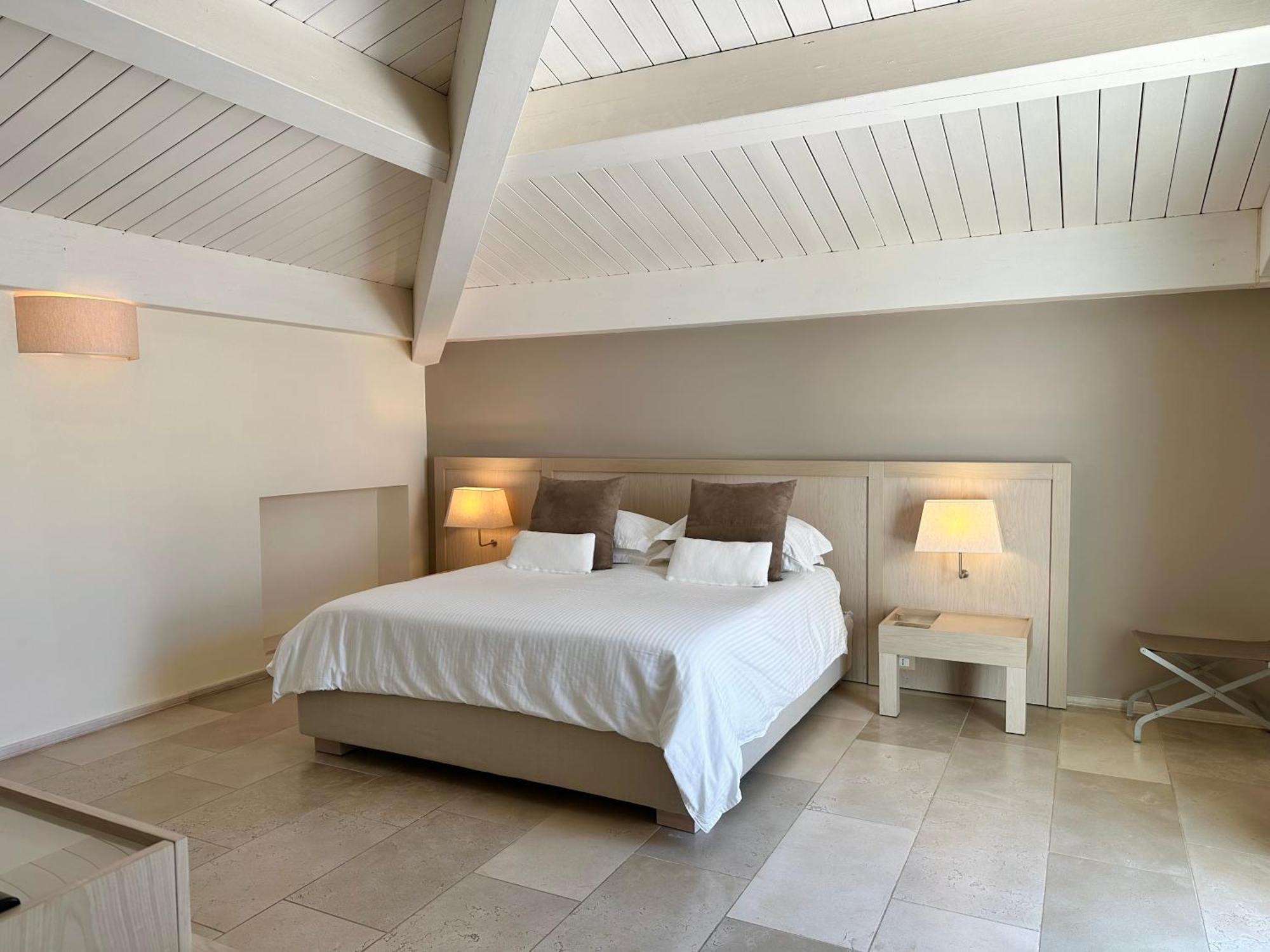 Hotel Histò San Pietro Sul Mar Piccolo Taranto Esterno foto
