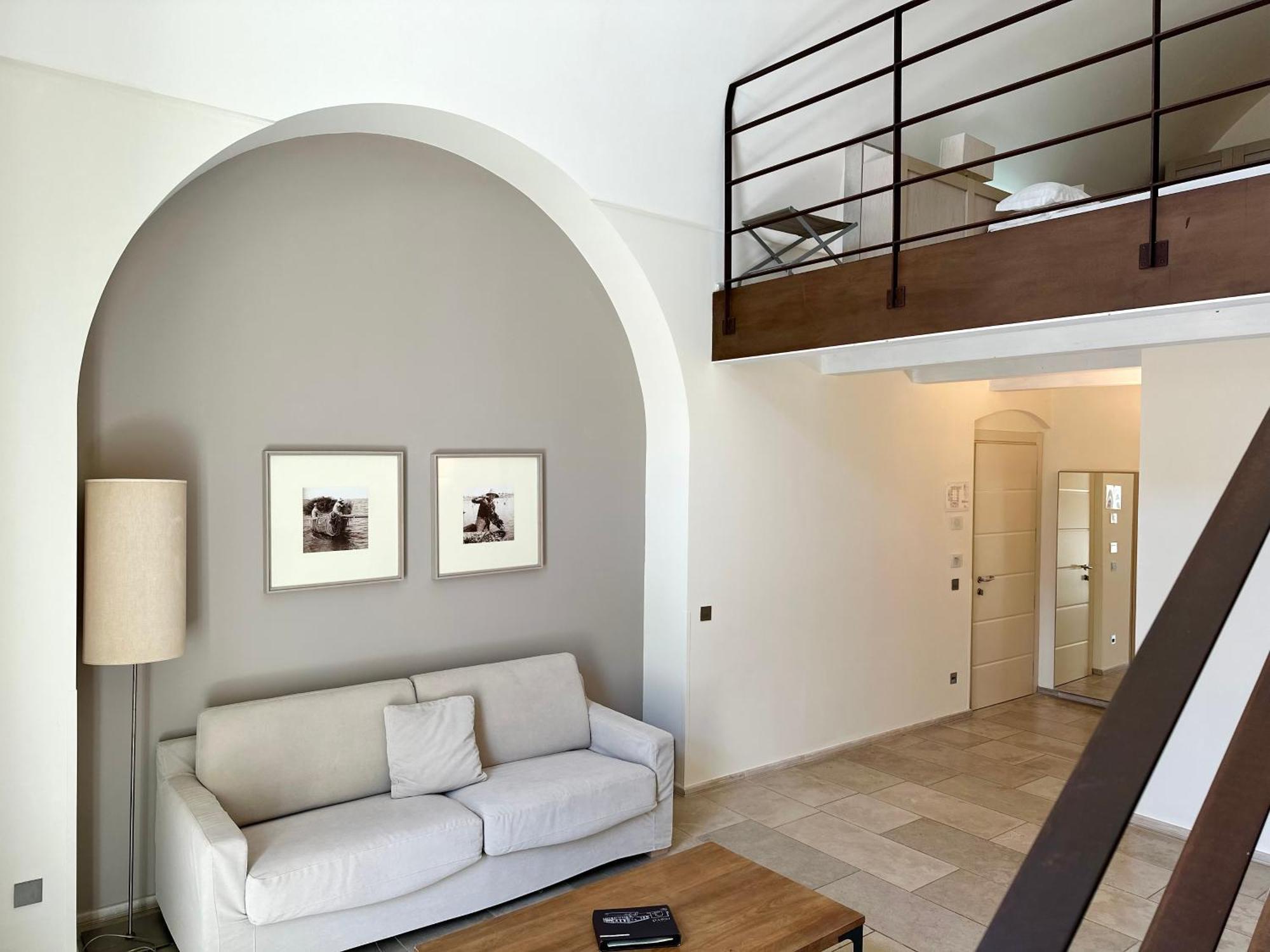 Hotel Histò San Pietro Sul Mar Piccolo Taranto Esterno foto