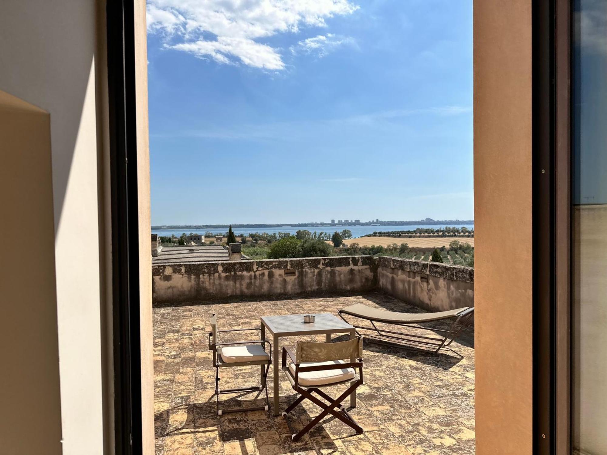 Hotel Histò San Pietro Sul Mar Piccolo Taranto Esterno foto