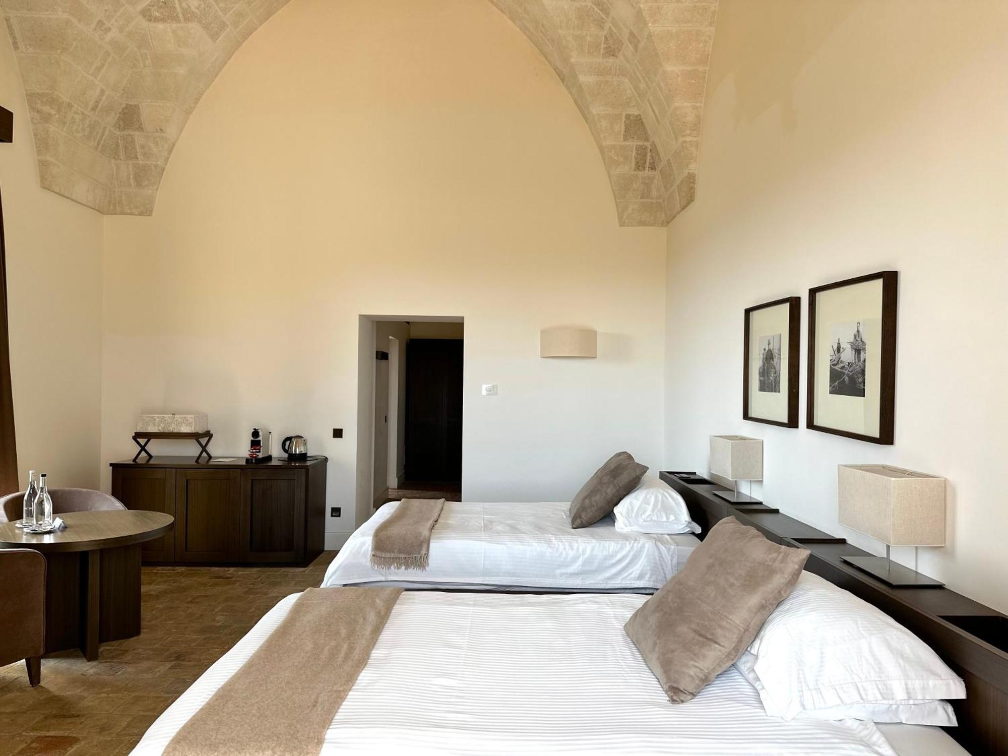 Hotel Histò San Pietro Sul Mar Piccolo Taranto Esterno foto